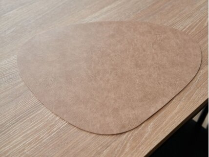Leather placemat brown 1 Leather placemat brown 1
