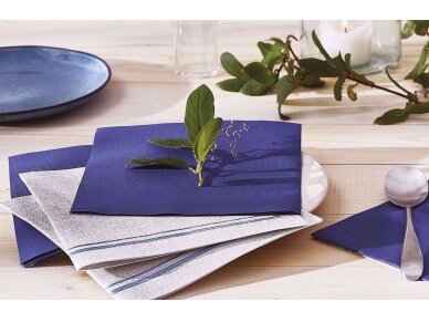 Cutlery pocket dark blue, Airlaid textile 1