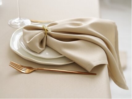 Napkin latte SATEN 45 x 45 cm 1 Napkin latte SATEN 45 x 45 cm 1