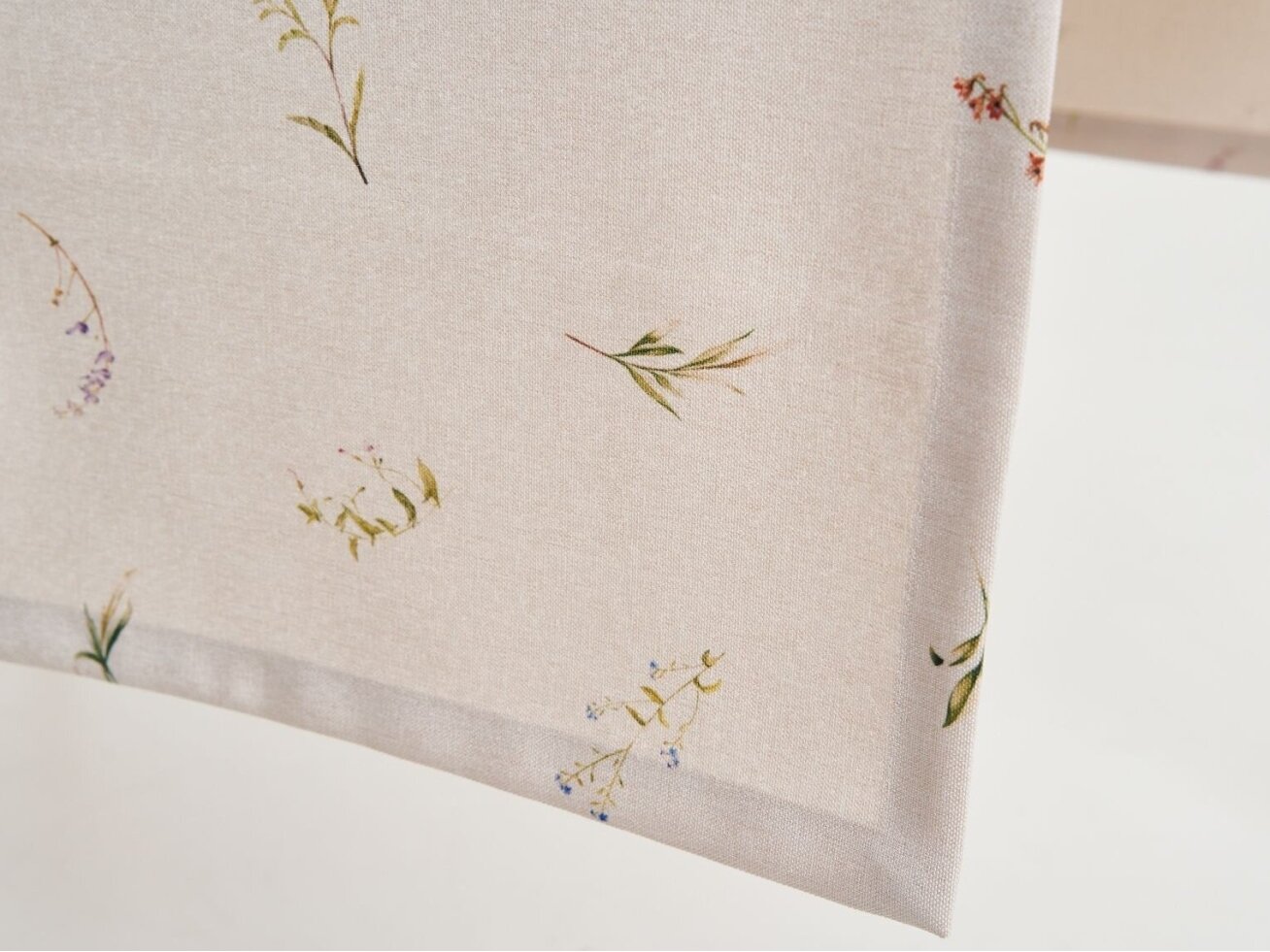 Table runner LAMINA sandy 3 Table runner LAMINA sandy 3