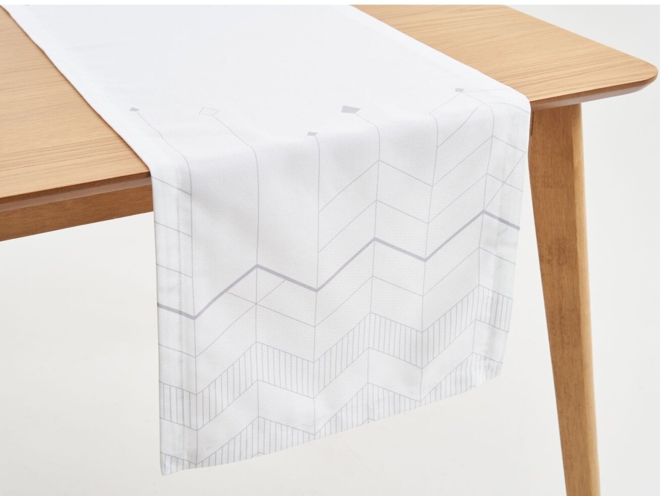Table runner Modern Christmas tree, grey Table runner Modern Christmas tree, grey
