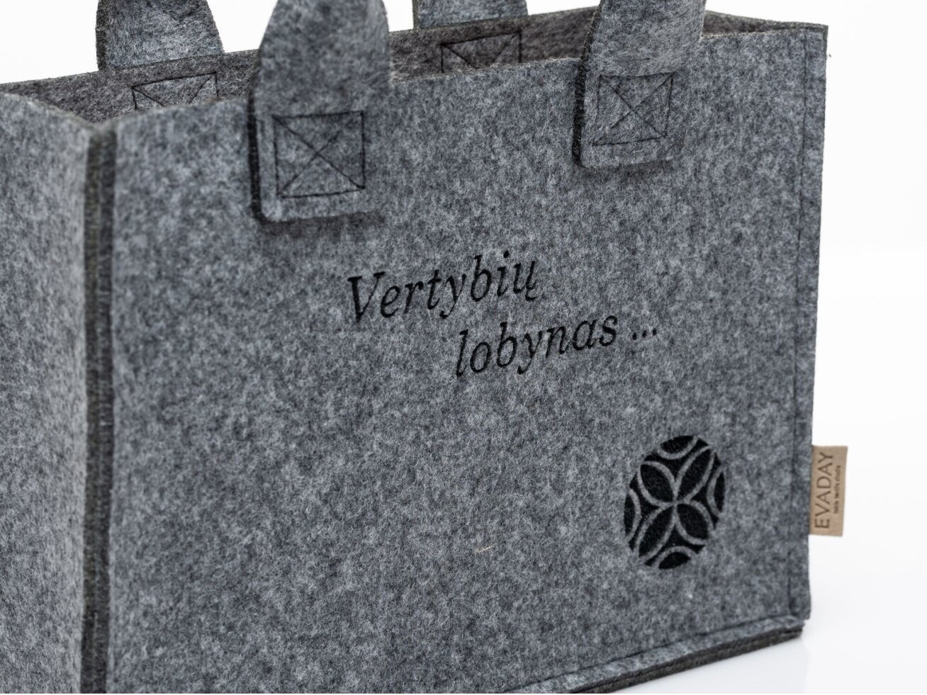 Felt basket TREASURE OF VALUES 1 Felt basket TREASURE OF VALUES 1