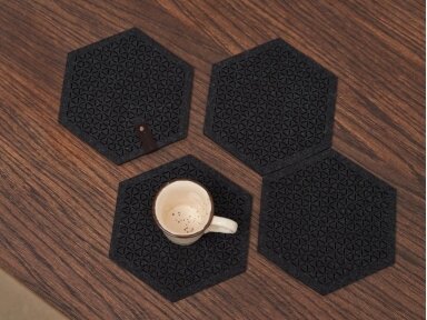 Felt coaster hexagon "Stella" black